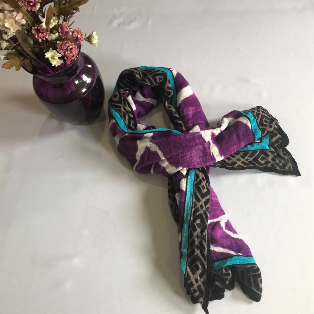 Banana Republic Scarf Black Blue Purple Pattern